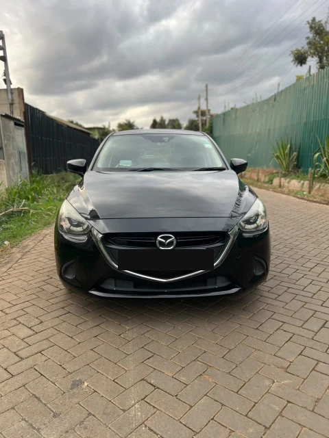 2017 Mazda Demio